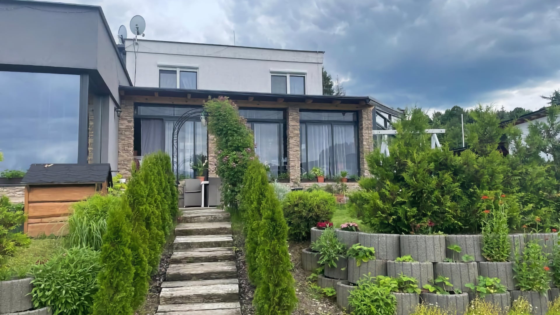 Apartmán NAVRCHU pohľad z von